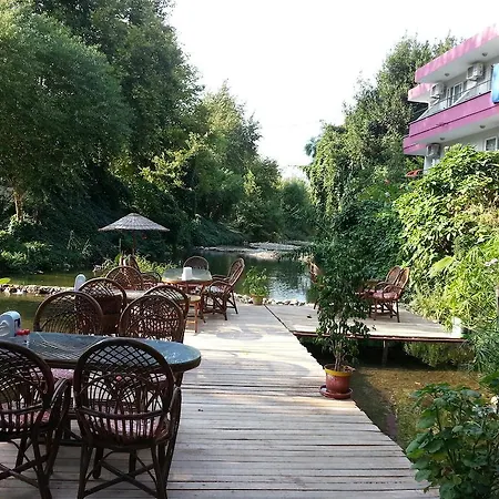 Hotel Arikanda River Garden 3*