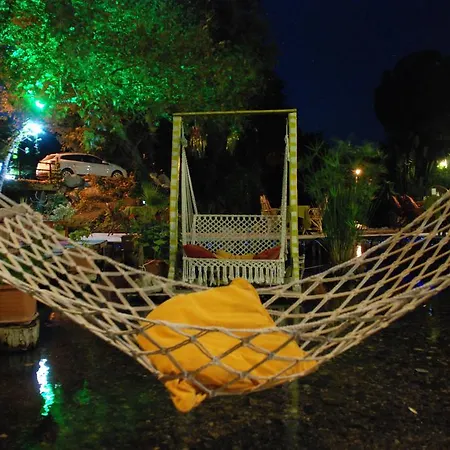 Hotel Arikanda River Garden